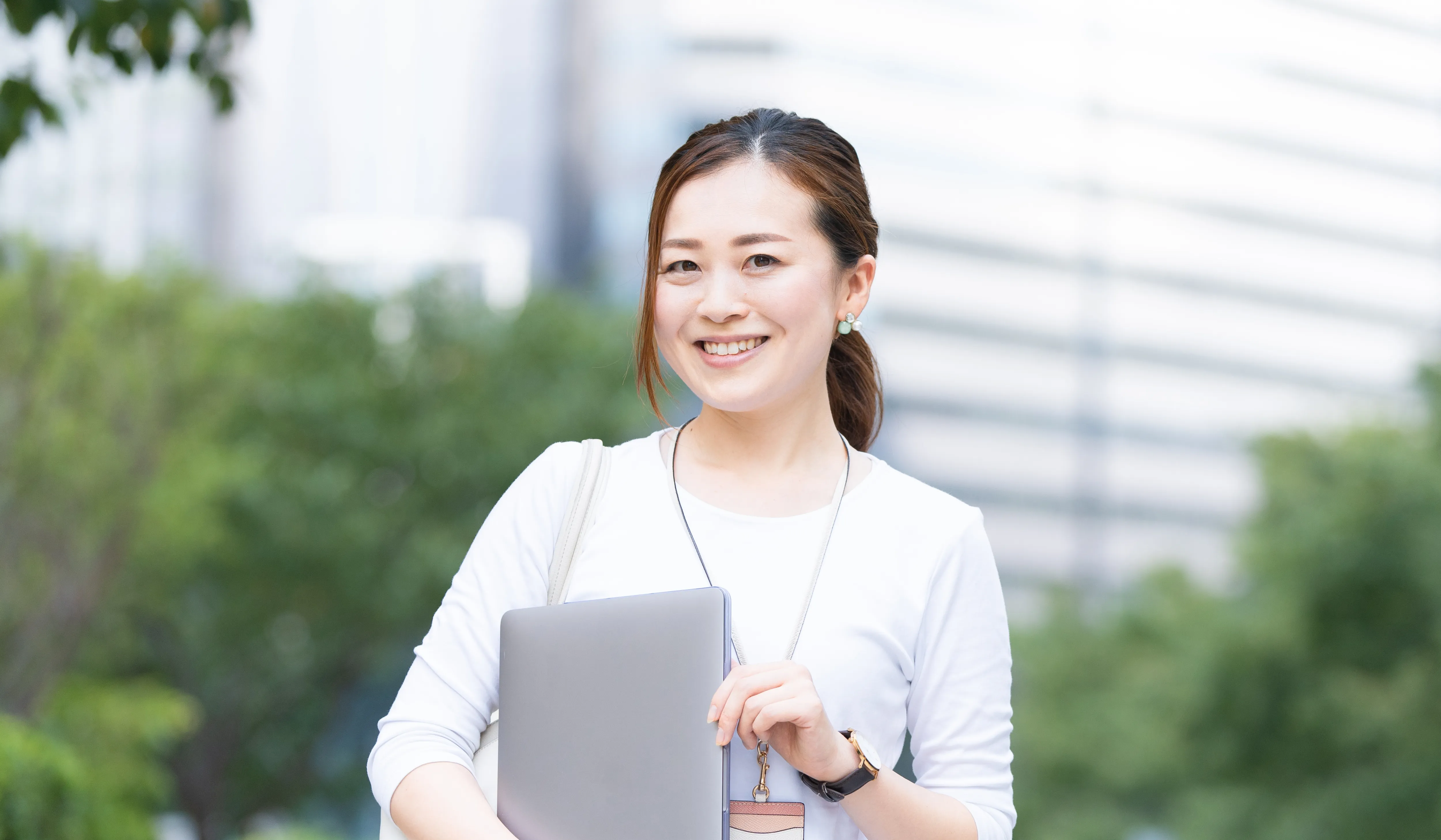採用サイト用に撮影した社員プロフィール写真のイメージ