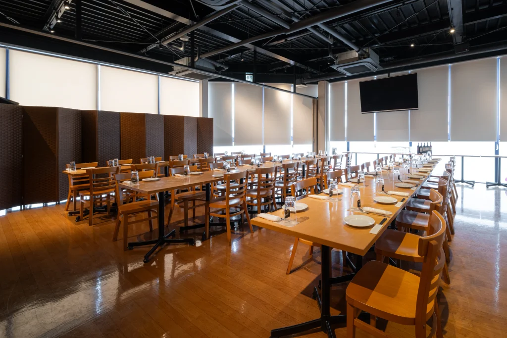 Business Park Mabuchi|バンケットのテーブルと椅子の配置