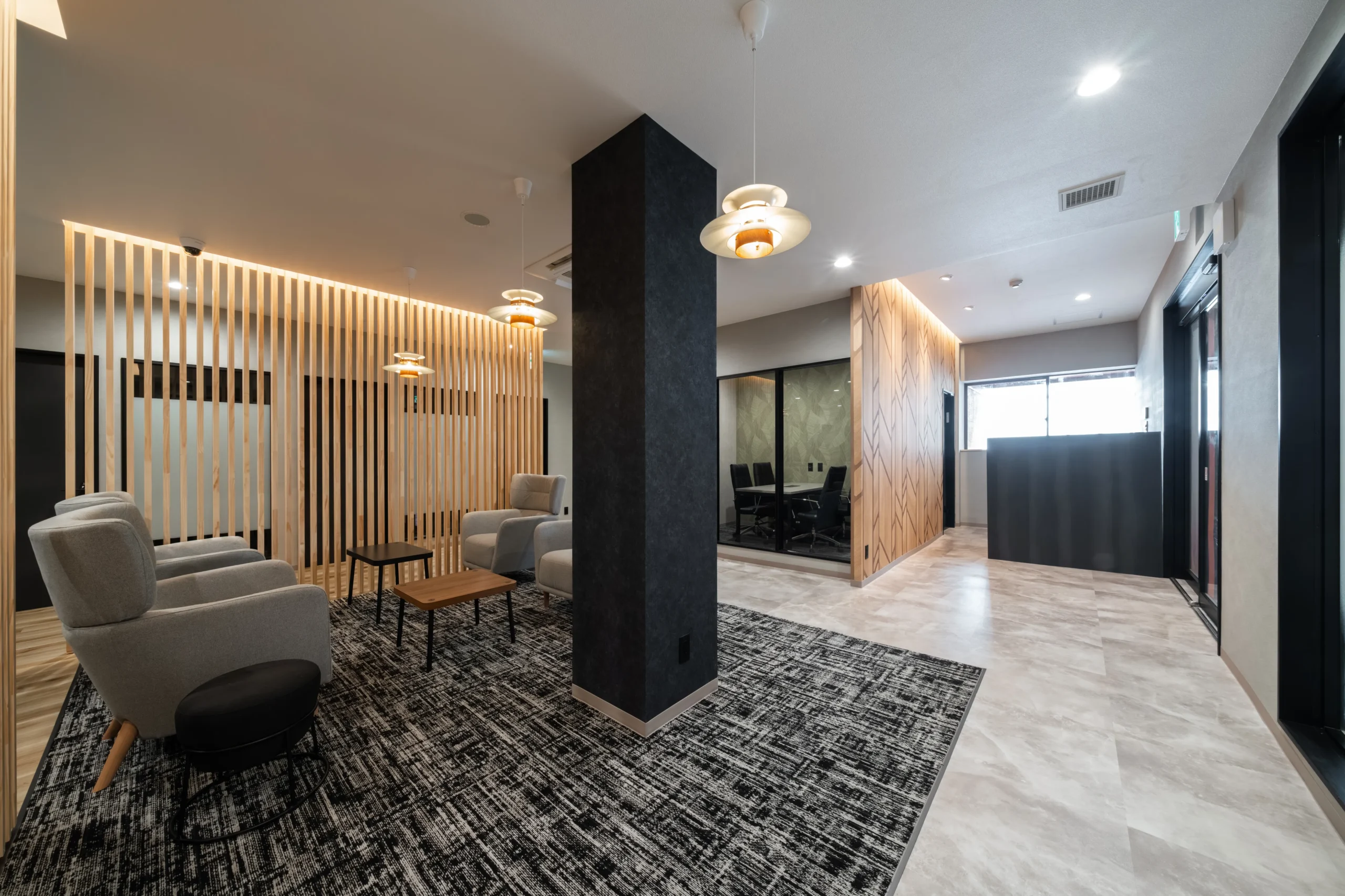 Business Park Mabuchi|ラウンジと共用スペースの見通し